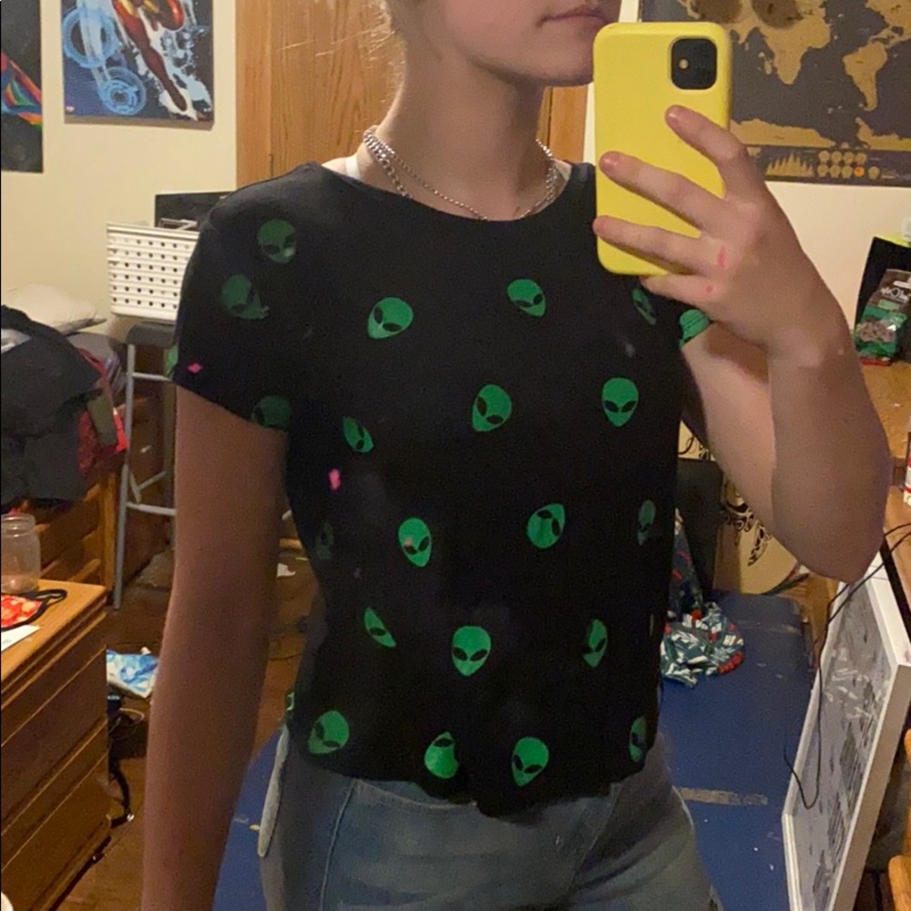 Neon green alien black tee shirt